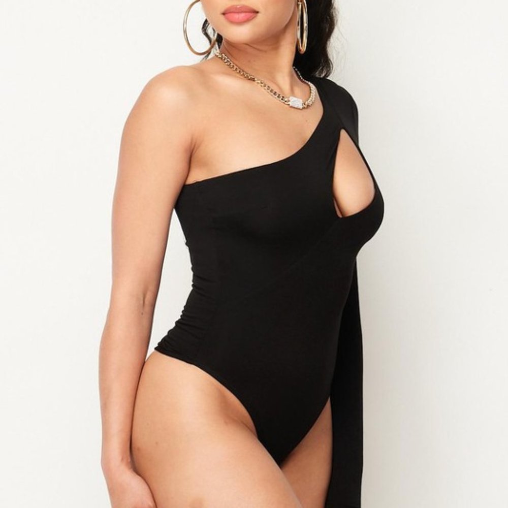 🖤❤️🤍ONE SHOULDER KEY HOLE BODYSUIT- Black - Picture 3 of 3